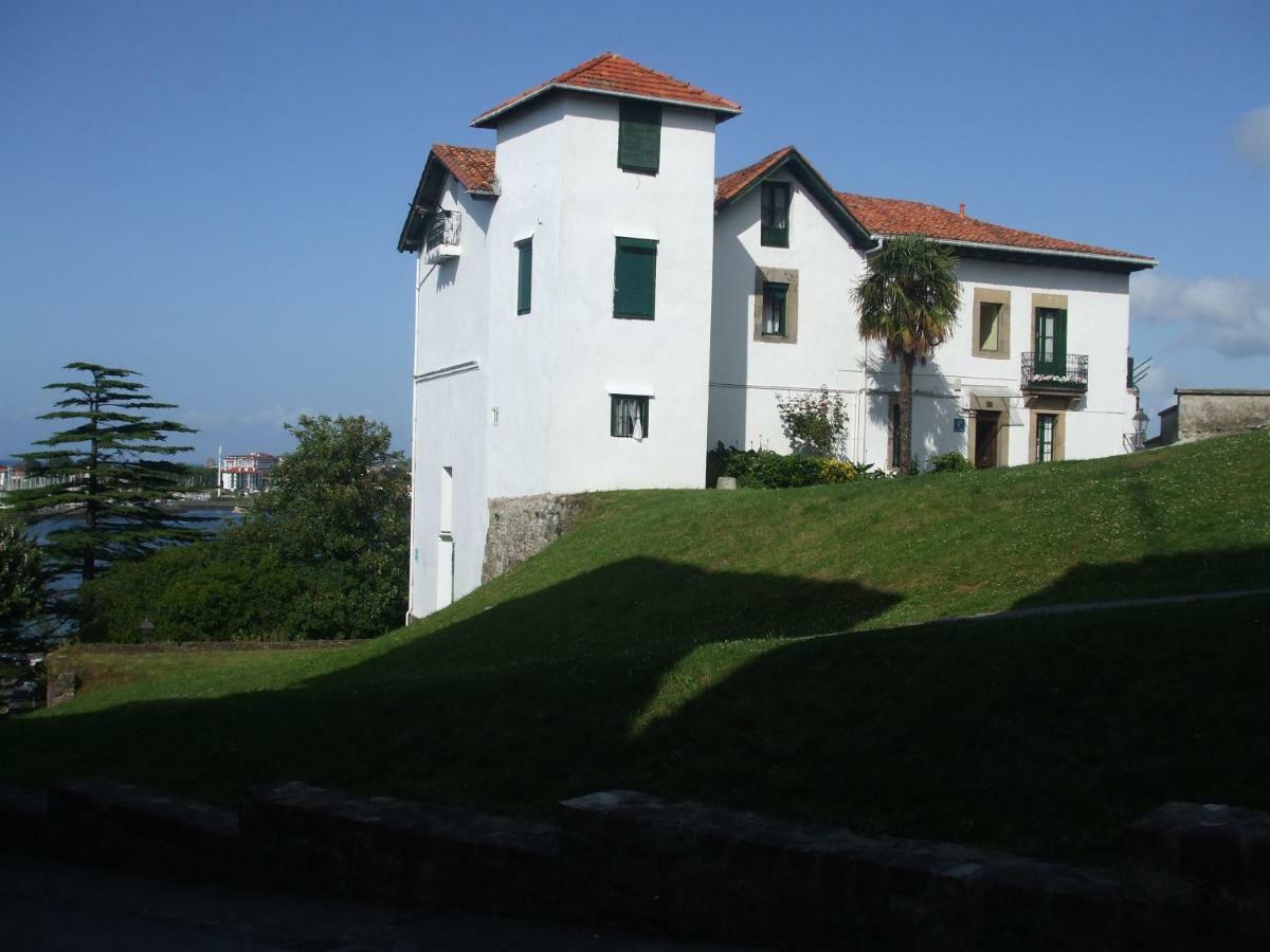Hostal Zaragoza Hondarribia Eksteriør bilde