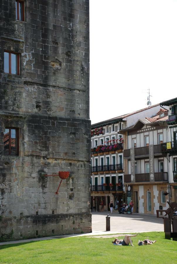 Hostal Zaragoza Hondarribia Eksteriør bilde
